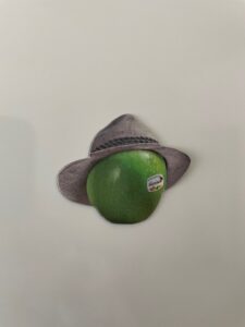 Werbe- oder Kühlschrankmagnet Folie Apfel mit Hut