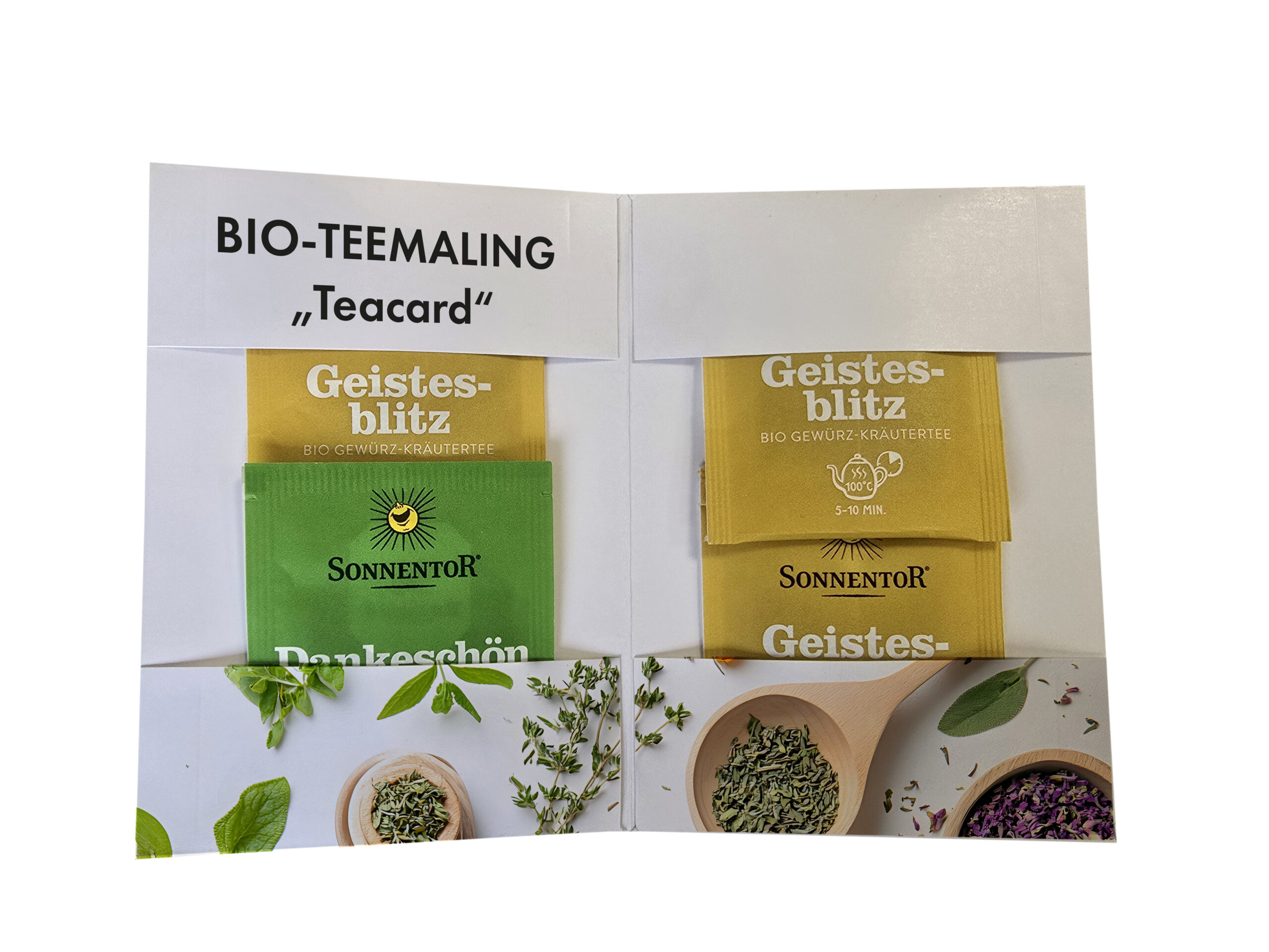 Teacard Mailingkarte mit vier Sonnentor-Teesorten geöffnet