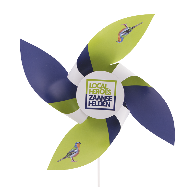 Große Windmühle mit 4 Flügel und Werbeaufdruck