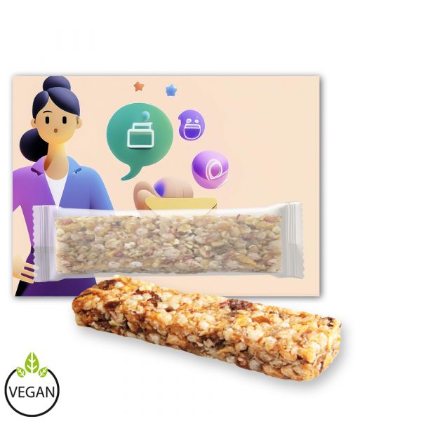 Müsliriegel in neutraler Verpackung auf individuell gestalteter Trägerkarte