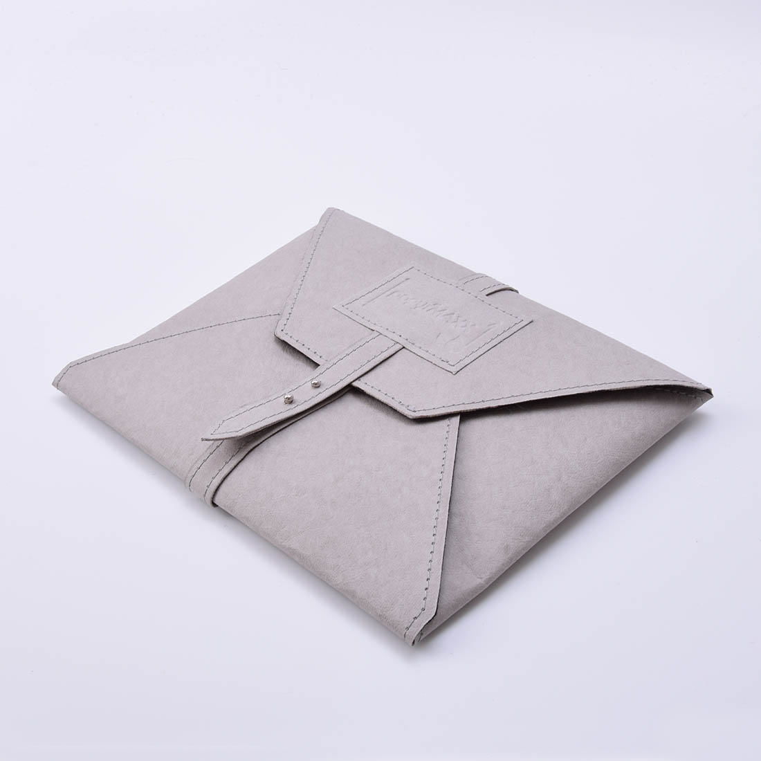 Tablet Tasche aus veganem Leder grau mit Deckel