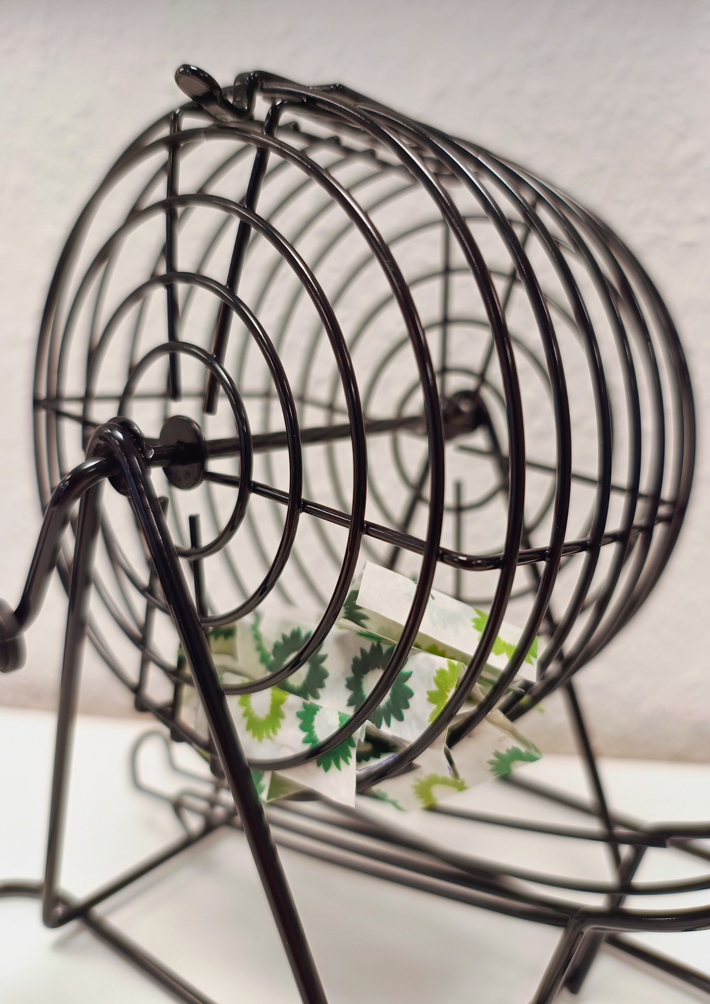 Lose aus Samenpapier in Lostrommel