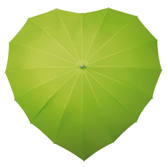 Regenschirm in Herzform aufgespannt oben