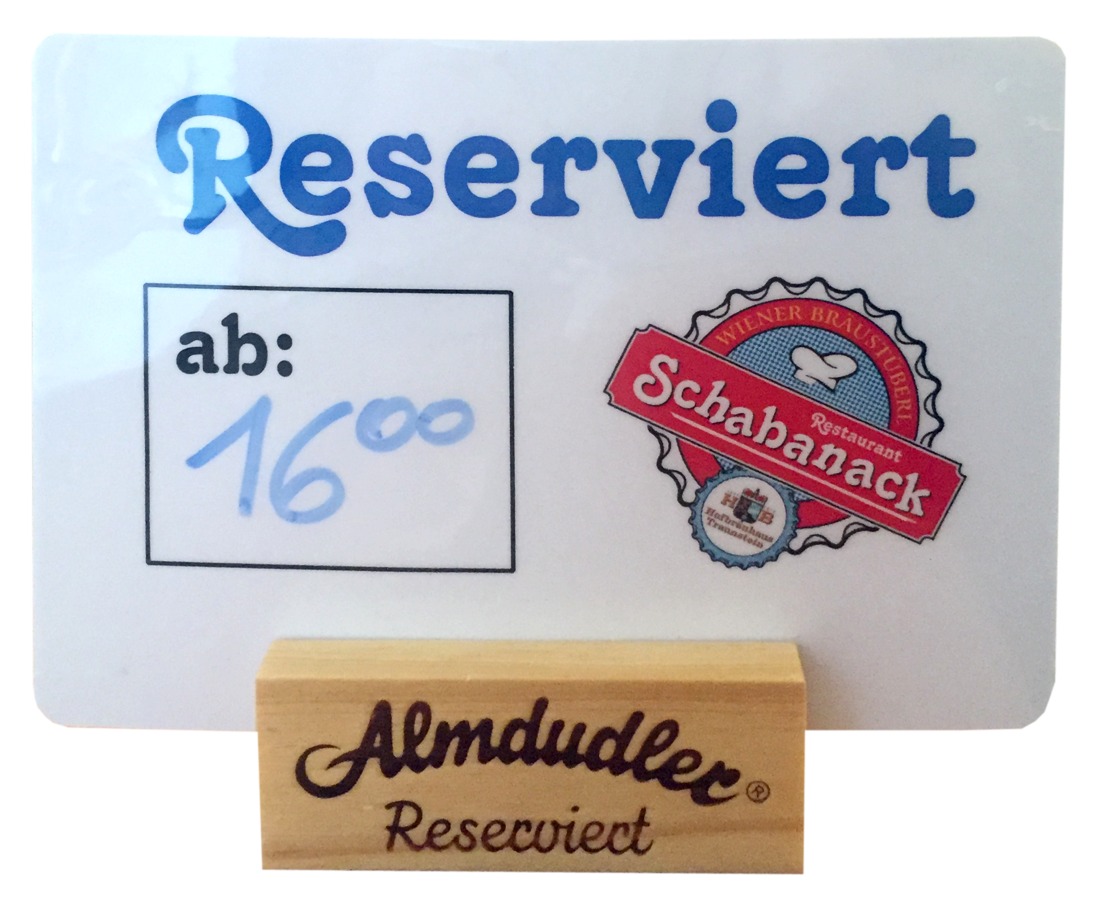 Tischaufsteller aus Holz mit Logo und Reserviert-Karte
