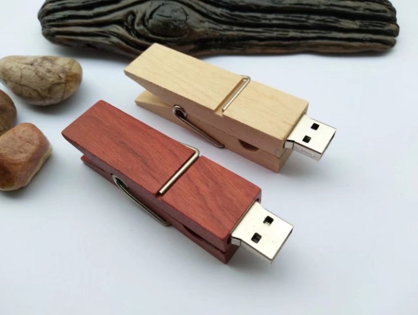 USB-Stick Holzklammer