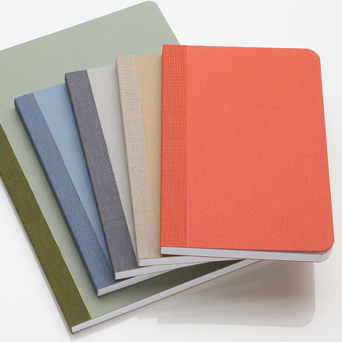 verschiedene Notizbücher aus Speiseabfällen