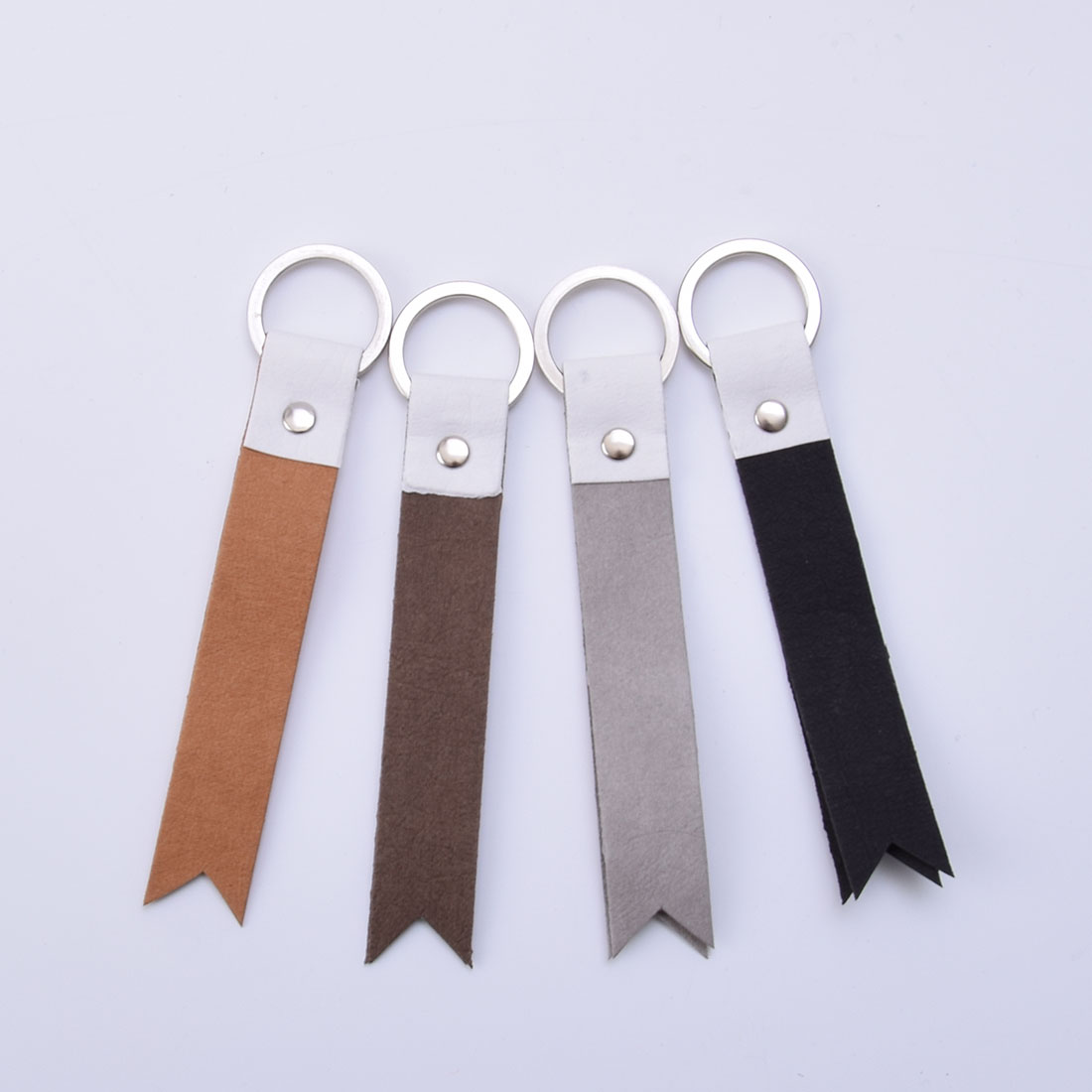 Schlüsselanhänger veganes Leder Fahne