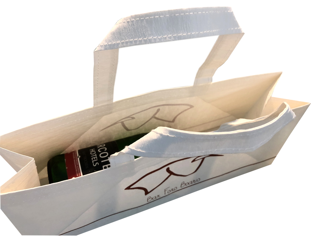 Eco Friendly Verpackung für Wein von A&M Kreativfabrik