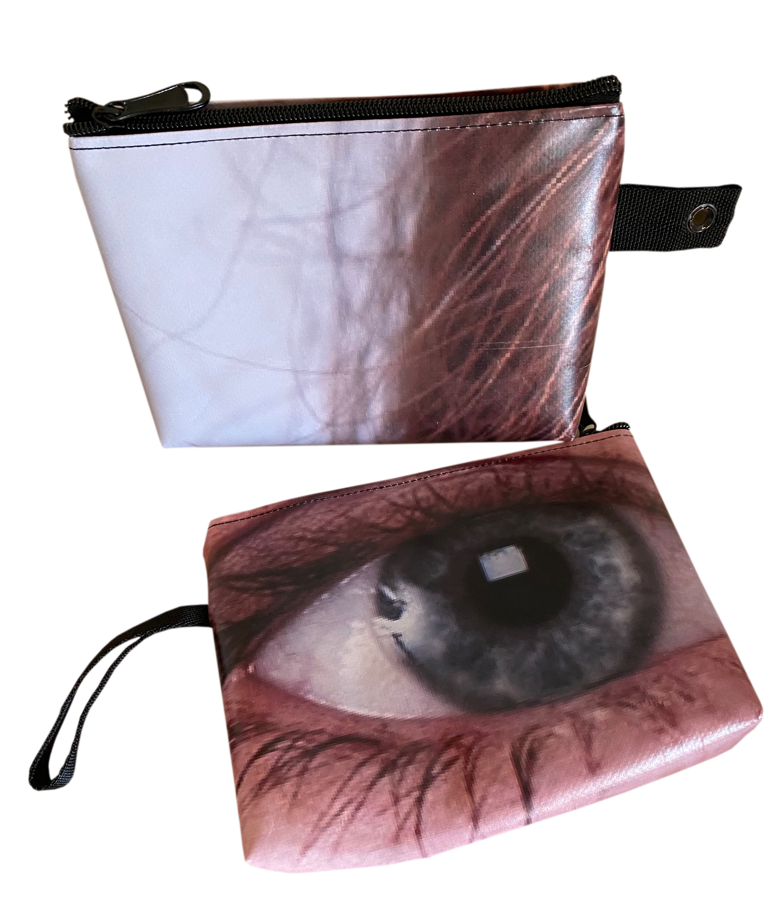 Upcycling Kosmetiktasche bei A&M Kreativfabrik aus alten Bannern